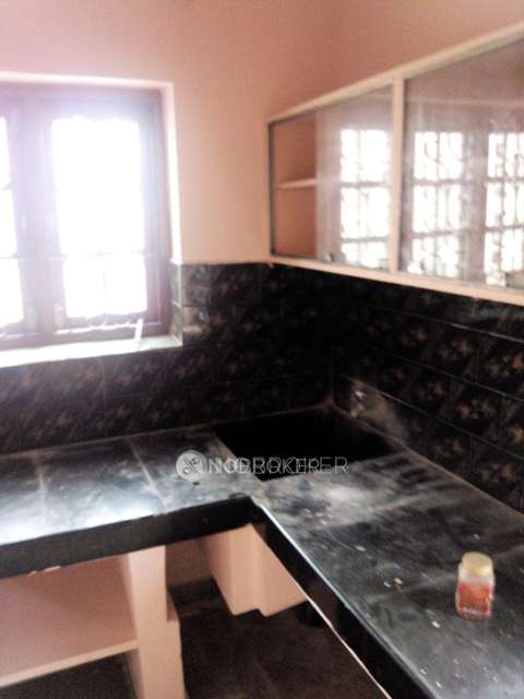 2 BHK Flat In Vedant Paradise For Sale  In Malakpet