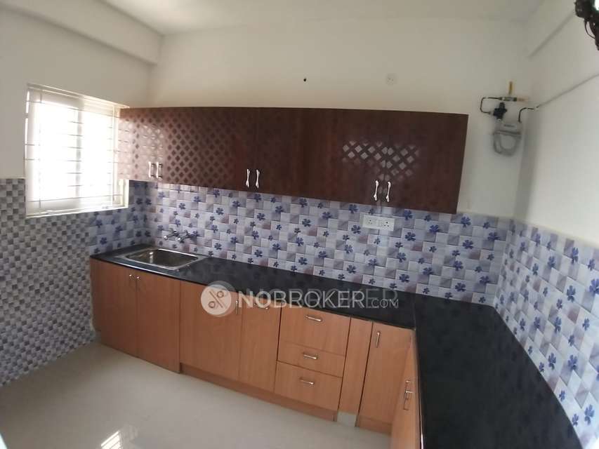 2 BHK Flat In Amarprakash Temple Wave For Sale  In Kundrathur