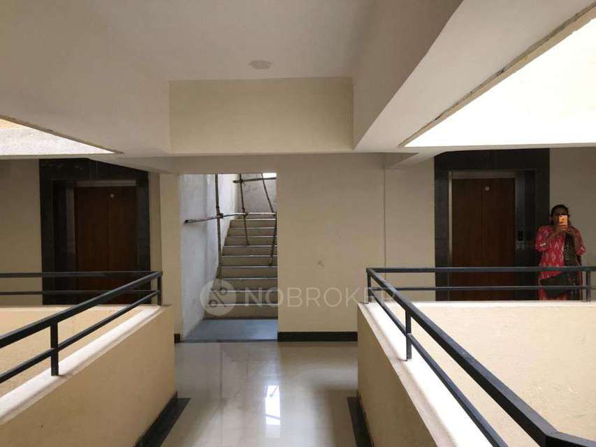 2 BHK Flat In Amit Colori Phase 2 H  for Rent  In Amit Colori ***** 2 H 