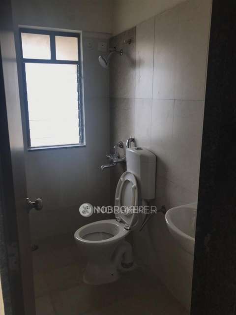 2 BHK Flat In Amit Colori Phase 2 H  for Rent  In Amit Colori ***** 2 H 