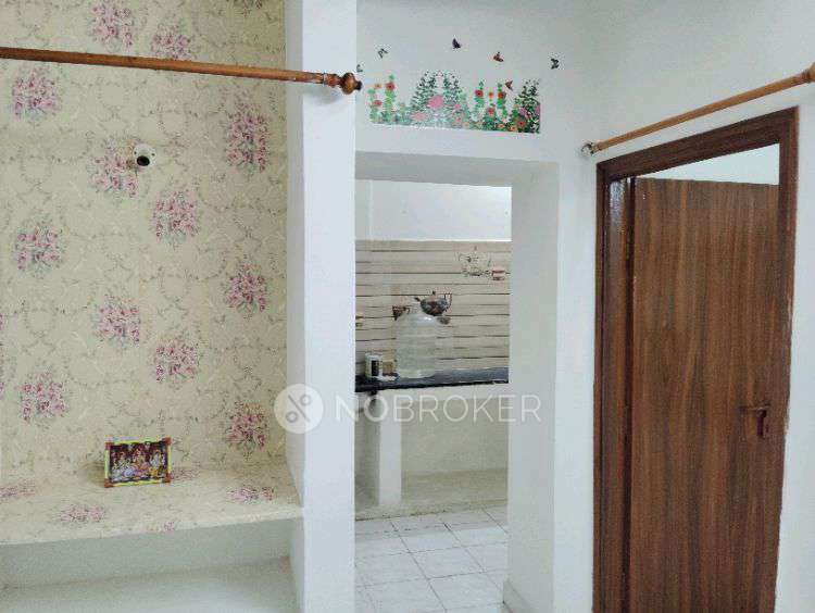 2 BHK Flat In Indraprastha Apartments For Sale  In  Moosapet