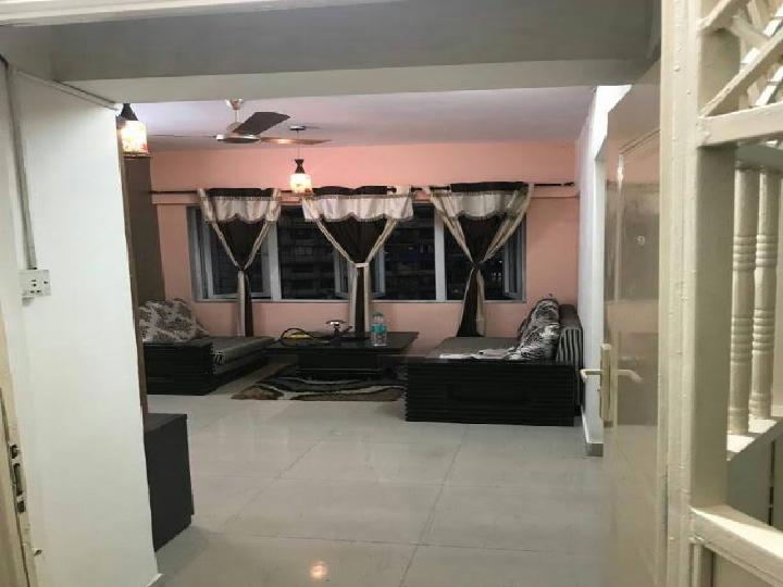 Royal Palms Goregaon East Rent WITHOUT BROKERAGE Fully furnished 2 BHK Rental Flat in Royal