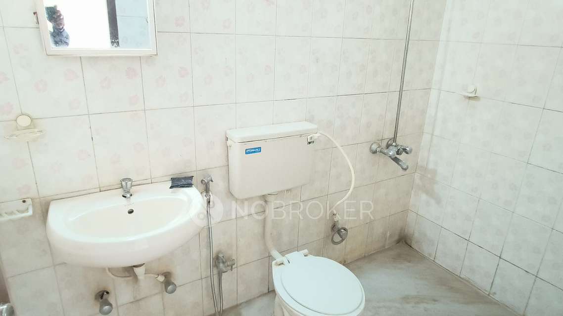 2 BHK Flat In Sunflower Apartments for Rent  In Mohammed Wadi