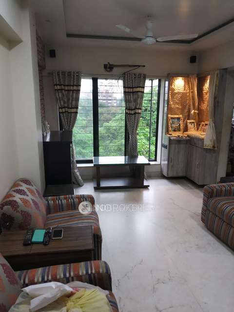 2 BHK Flat In Madhuri Apartment For Sale  In Chembur