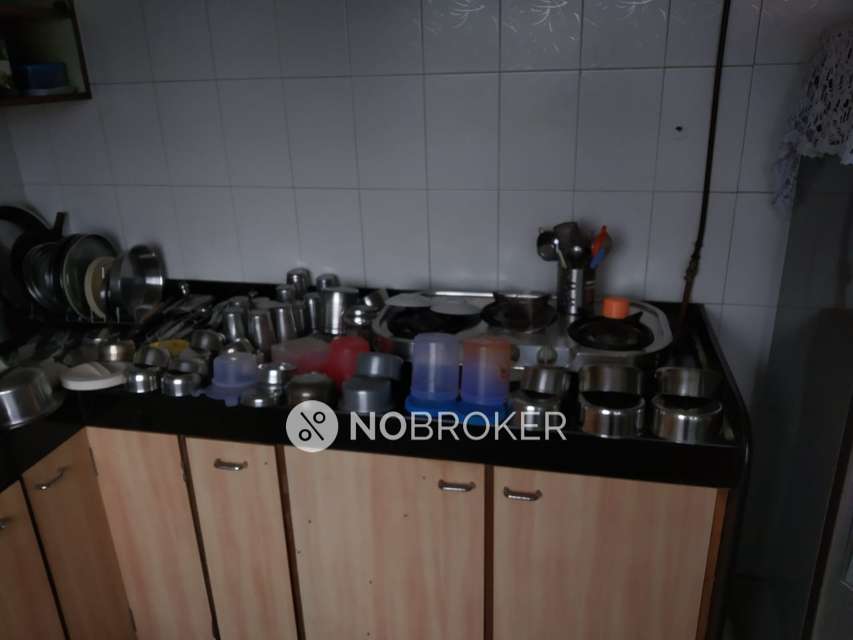 2 BHK Flat In Madhuri Apartment For Sale  In Chembur