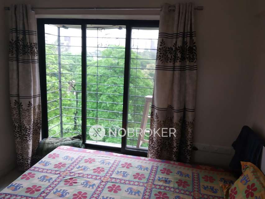 2 BHK Flat In Madhuri Apartment For Sale  In Chembur