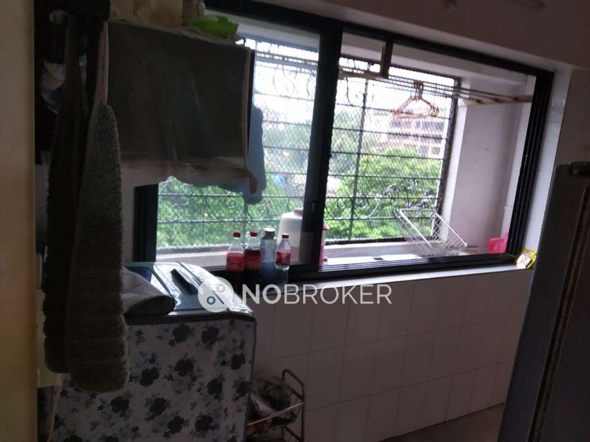 2 BHK Flat In Madhuri Apartment For Sale  In Chembur