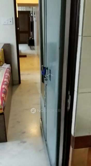 2 BHK Flat In Madhuri Apartment For Sale  In Chembur