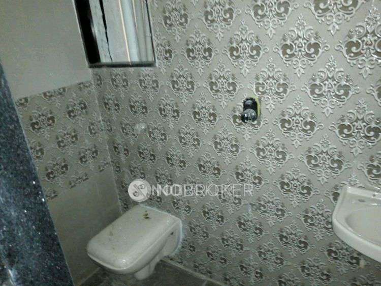 1 BHK Flat In Shraddha Autumn Park For Sale  In Kanjurmarg East