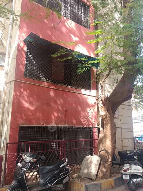 2 BHK Flat In Durvesh Apartment For Sale  In Ejipura