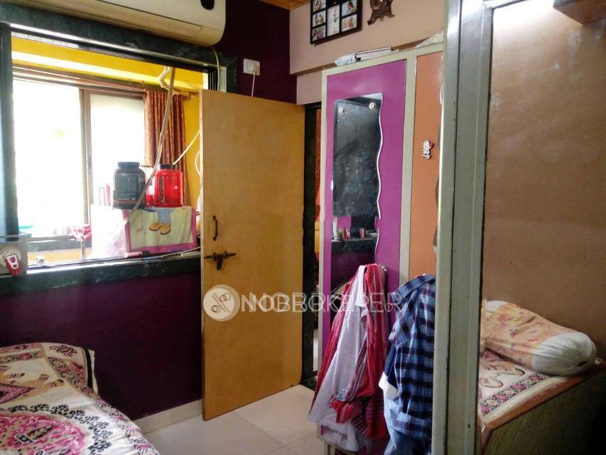 3 BHK Flat In Vithai Chs For Sale  In Airoli