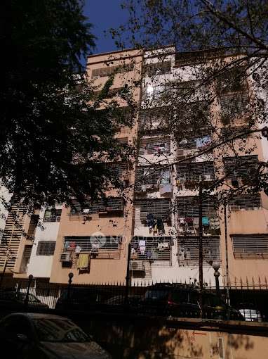 2 BHK Flat In Ruby Classic Co-operative Housing Society, Kandivali West For Sale  In Kandivali West