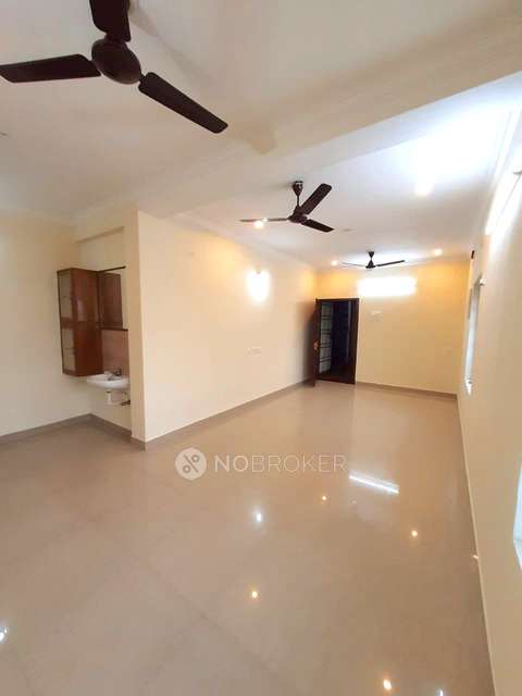 2 BHK Flat In Medavakkam For Sale  In Medavakkam
