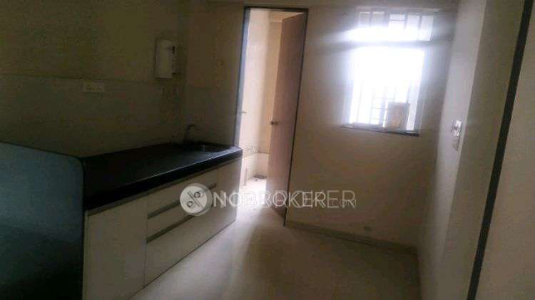 2 BHK Flat In Bluewoods Society  for Rent  In Pimpri-chinchwad