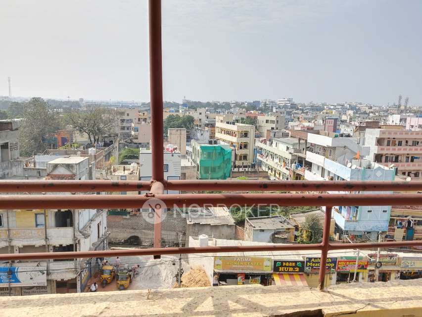 4 BHK Flat In Shanti Bhavan Apartment For Sale  In Nallakunta