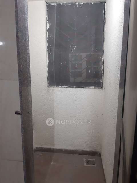 1 BHK Flat In Highland Park  For Sale  In Kailash Nagar