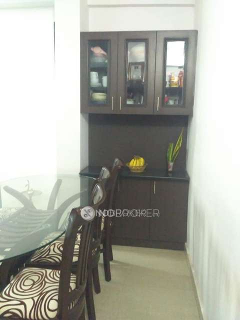 2 BHK Flat In Platinum Enclave Phase 5 For Sale  In Jalahalli West