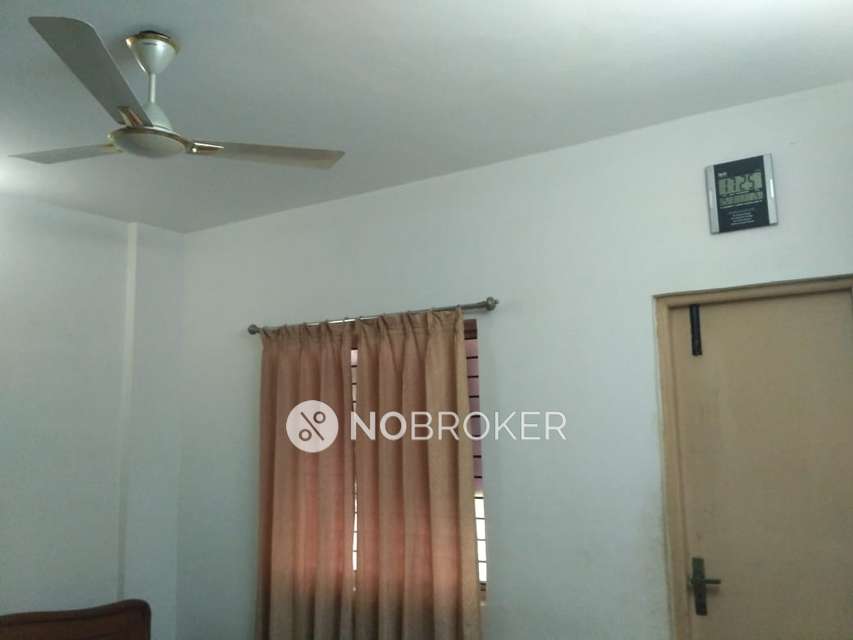 2 BHK Flat In Platinum Enclave Phase 5 For Sale  In Jalahalli West