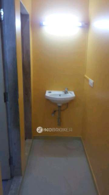 1 RK Flat In Athashree Chs For Sale  In Lower Parel