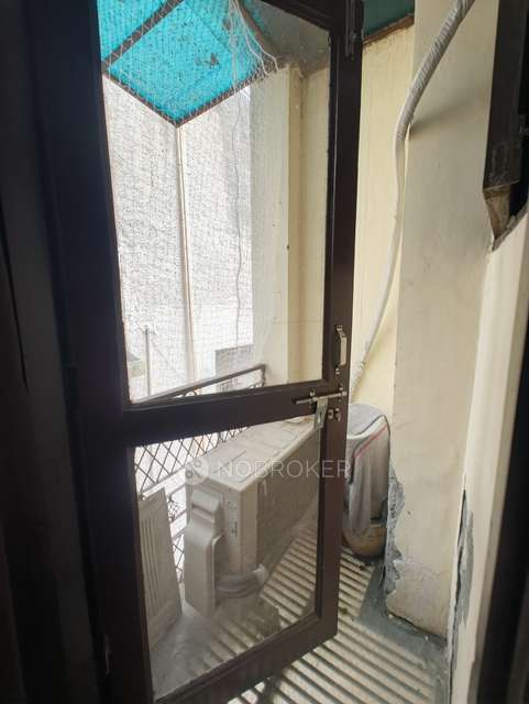2 BHK Flat For Sale  In Janakpuri