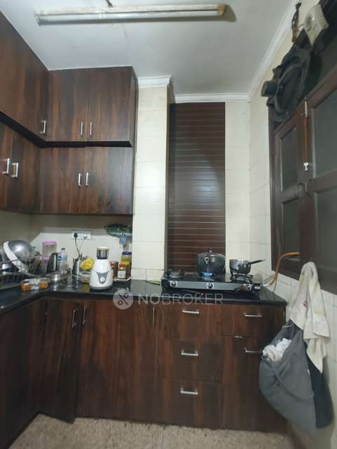 2 BHK Flat For Sale  In Janakpuri