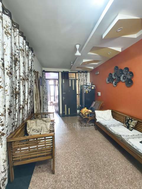 2 BHK Flat For Sale  In Janakpuri