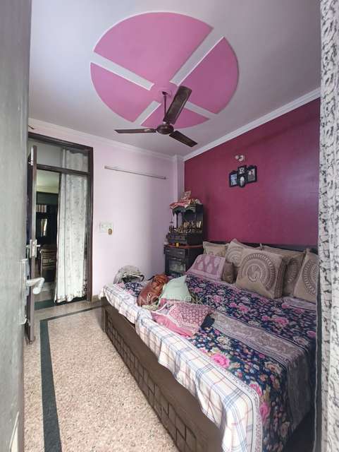 2 BHK Flat For Sale  In Janakpuri