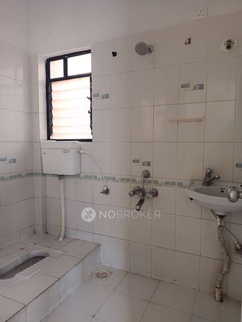 2 BHK Flat In Silver Park Phase 1 for Rent  In Ambegaon Pathar