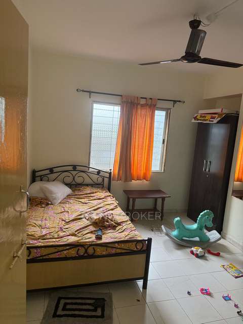 1 BHK Flat In Laxmi Corner for Rent  In Pimple Gurav