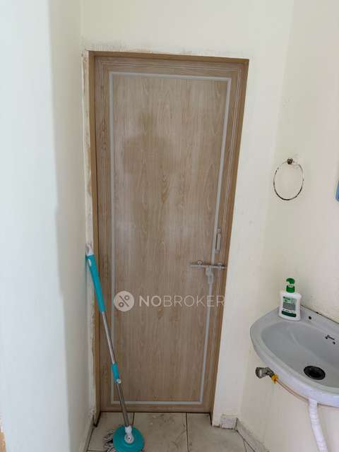 1 BHK Flat In Laxmi Corner for Rent  In Pimple Gurav