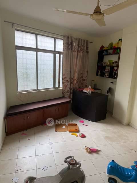 1 BHK Flat In Laxmi Corner for Rent  In Pimple Gurav