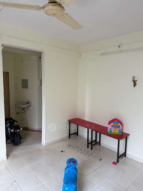 1 BHK Flat In Laxmi Corner for Rent  In Pimple Gurav