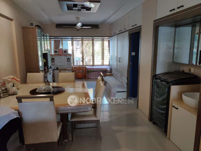 4 BHK Flat In Gangotri Building For Sale  In Malabar Hill 