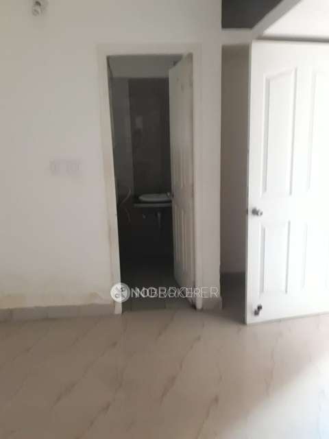 2 BHK Flat In The Royal Castle  For Sale  In Thirumudivakkam