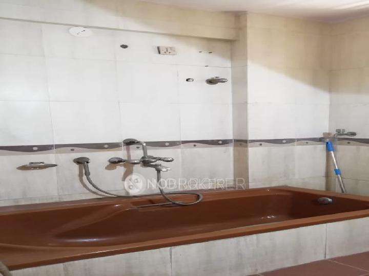 4 BHK Flat In Matoshree Chs For Sale  In Seawoods 