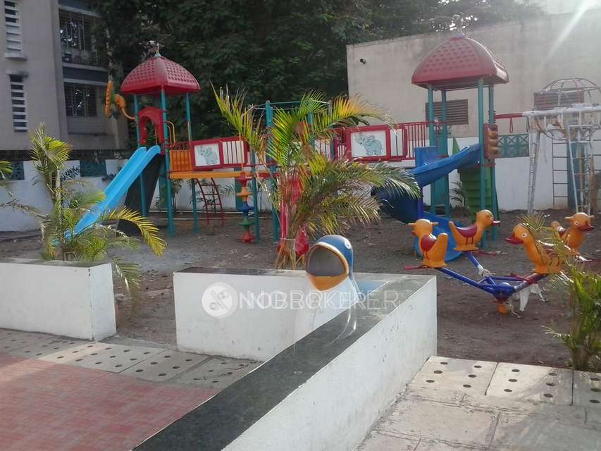 2 BHK Flat In Om Sai Plaza For Sale  In Thane West