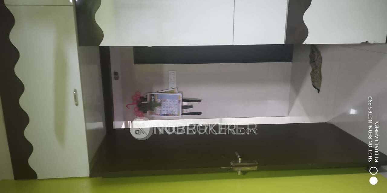 2 BHK Flat In Atharva Heights Co-op Society For Sale  In Thane West