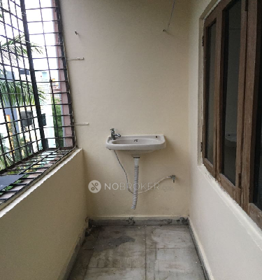 2 BHK Flat In Sri Vijaya Lakshmi Nivas for Rent  In Kukatpally