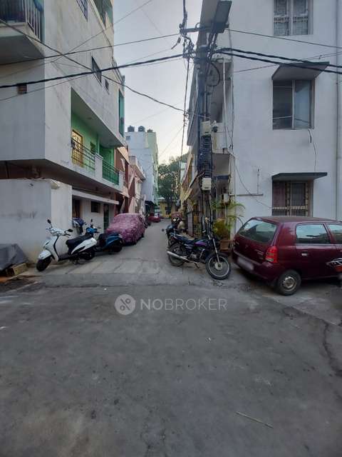 2 BHK Flat In Gurukrupa Apartment For Sale  In Kammanahalli