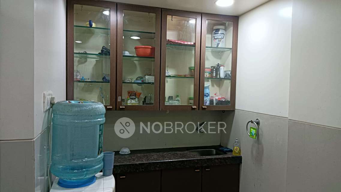 1 RK Flat In Shiv Shakti Apartment For Sale  In Andheri West