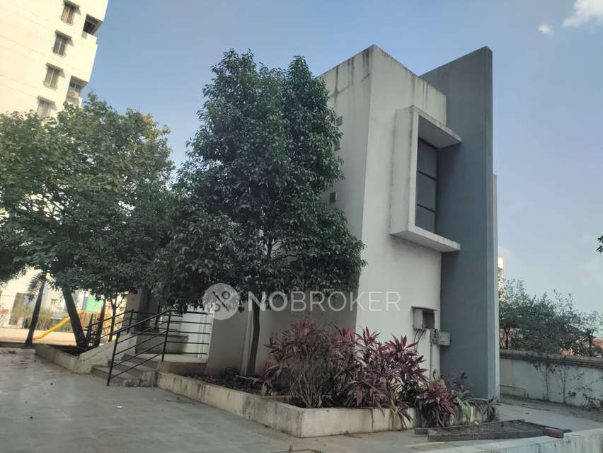 2 BHK Flat In Rahul Eastview for Rent  In Hadapsar