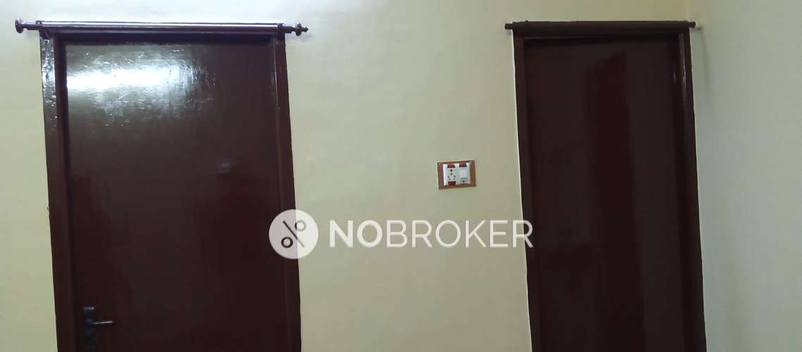 2 BHK Flat In Diamond Paradise For Sale  In Arumbakkam Metro Station