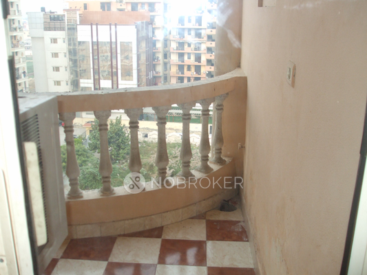 3 BHK Flat In Rishabh Platinum For Sale  In Indirapuram