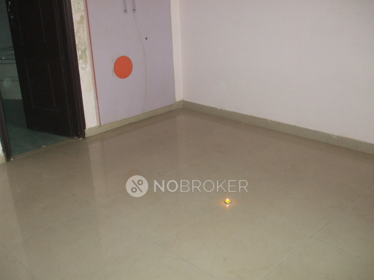 3 BHK Flat In Rishabh Platinum For Sale  In Indirapuram