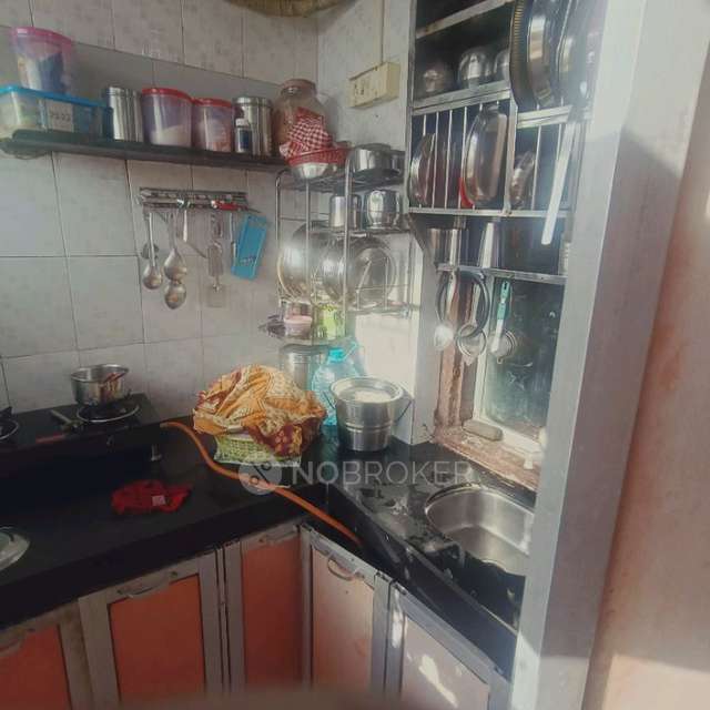 1 BHK Flat In Neela Bhavan for Rent  In Mandvi