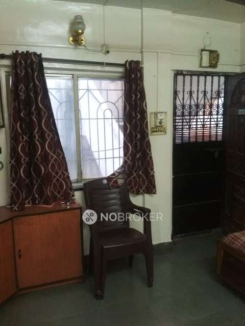 1 BHK Flat In Pandari Building for Rent In Shukrawar Peth