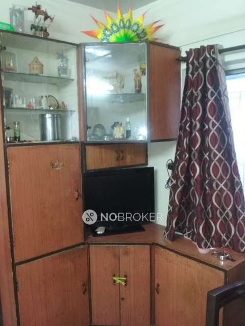 1 BHK Flat In Pandari Building for Rent In Shukrawar Peth