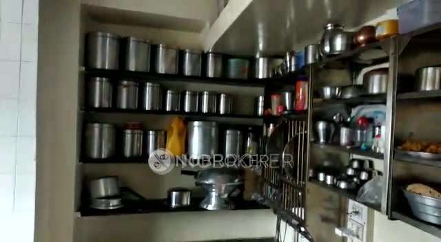 1 BHK Flat In Pandari Building for Rent In Shukrawar Peth