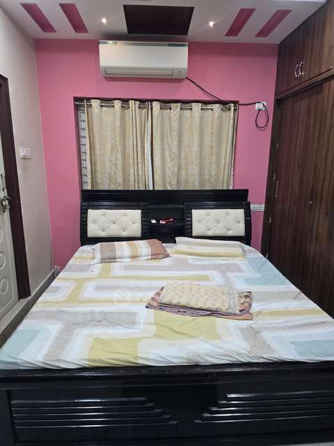 3 BHK Flat In Sv Apartments For Sale  In New Nallakunta