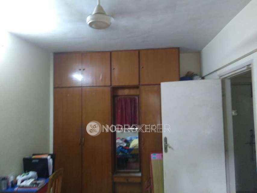 2 BHK Flat In Paras Cooperative Housing Society  For Sale  In Andheri West